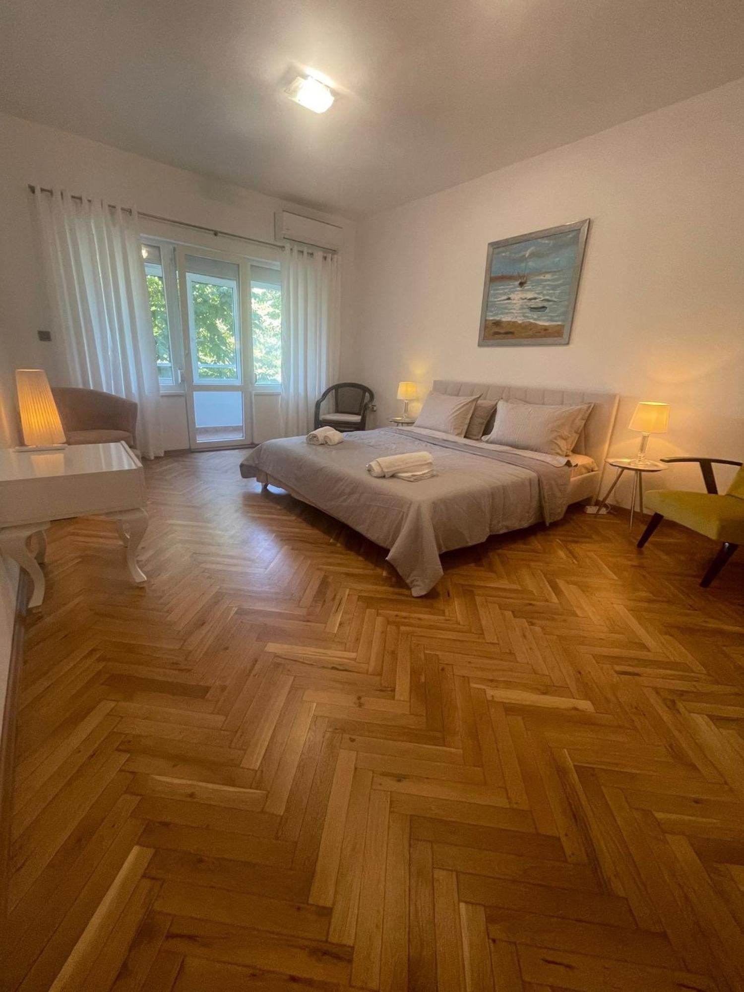 Varna City Park Apartament Exterior photo